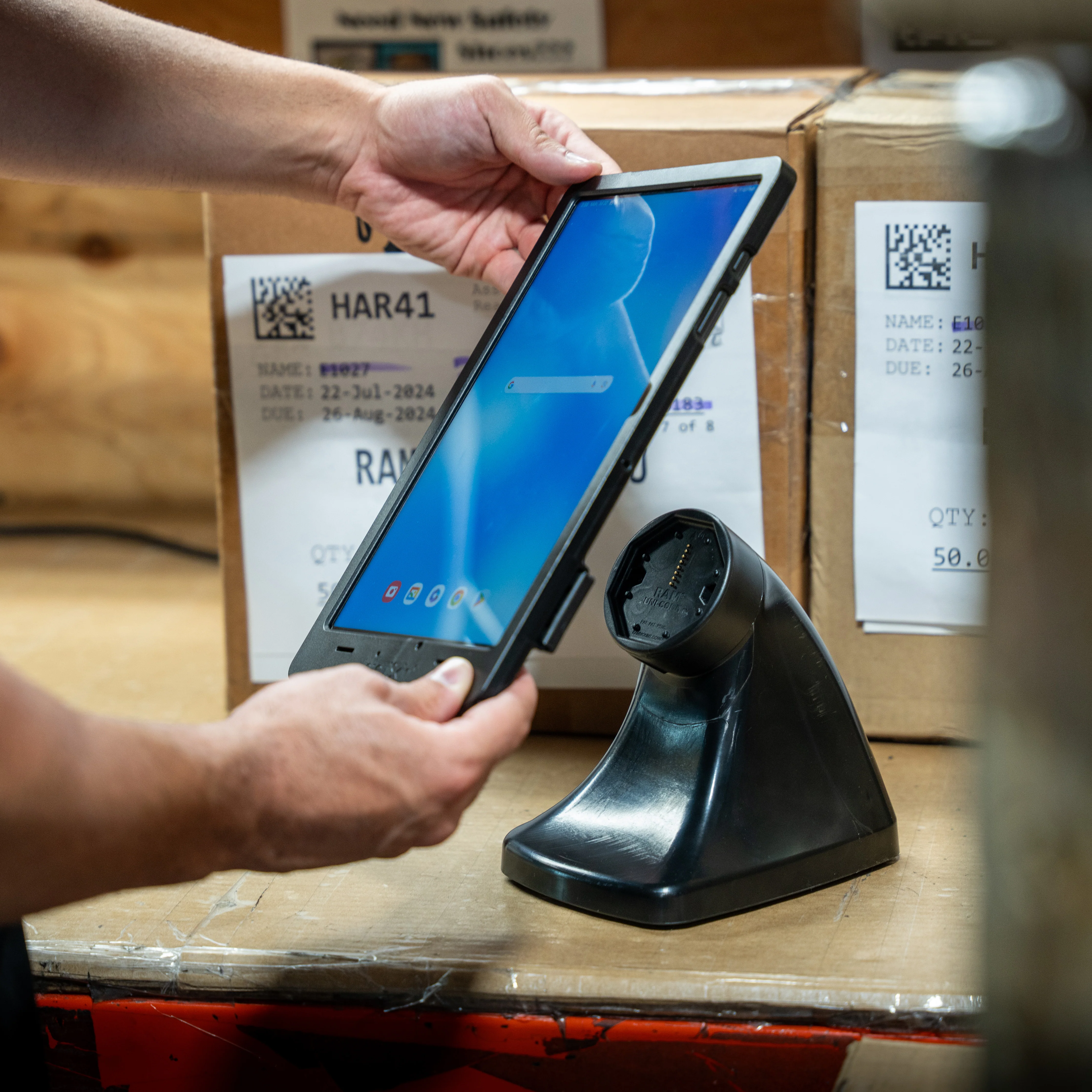 GDS® Uni-Conn⢠Powered Kiosk Dock with PoE - Image 6