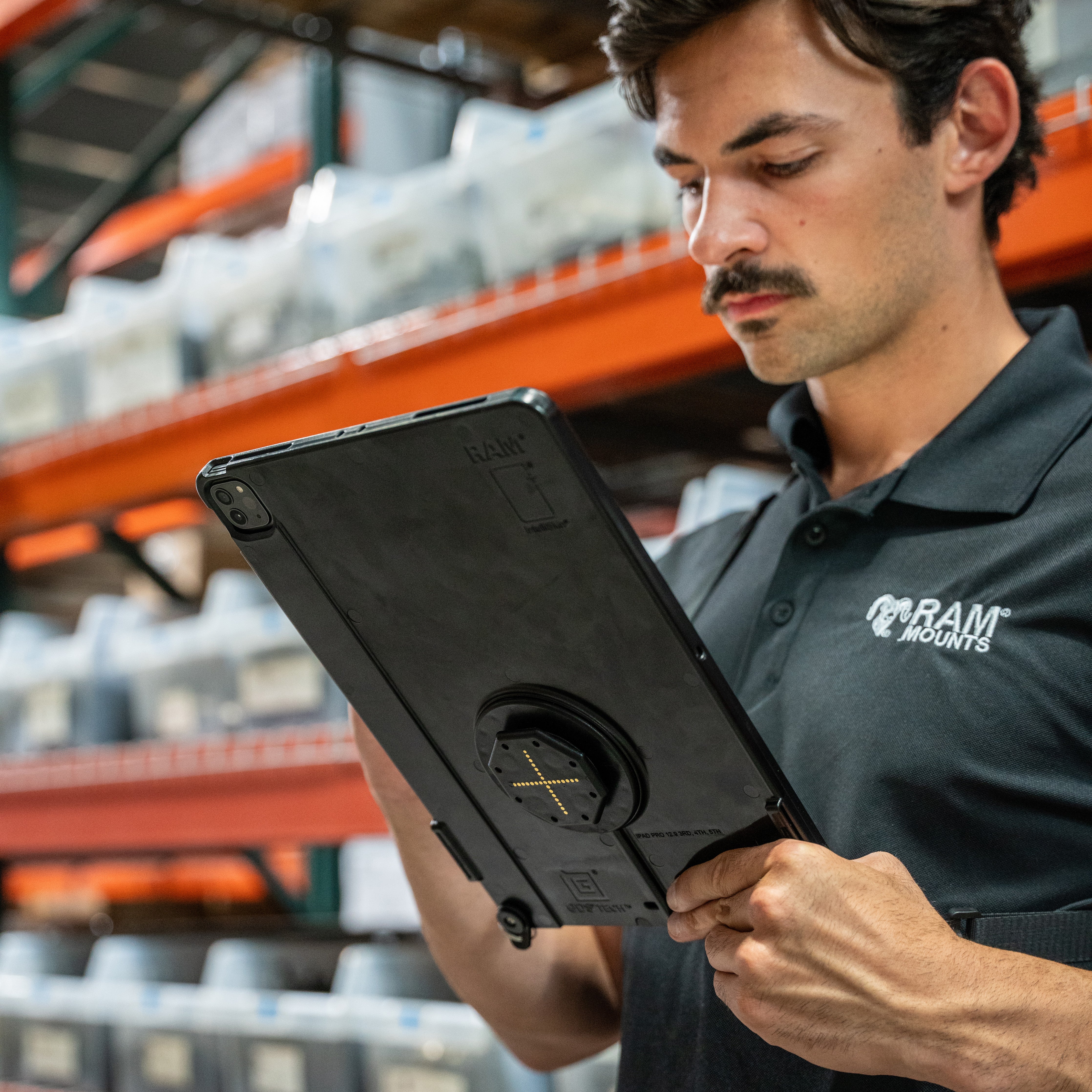 IntelliSkin® Thin-Case™ for iPad Pro 12.9 3rd - 5th Gen (Rear Pogo Pads) - Image 6