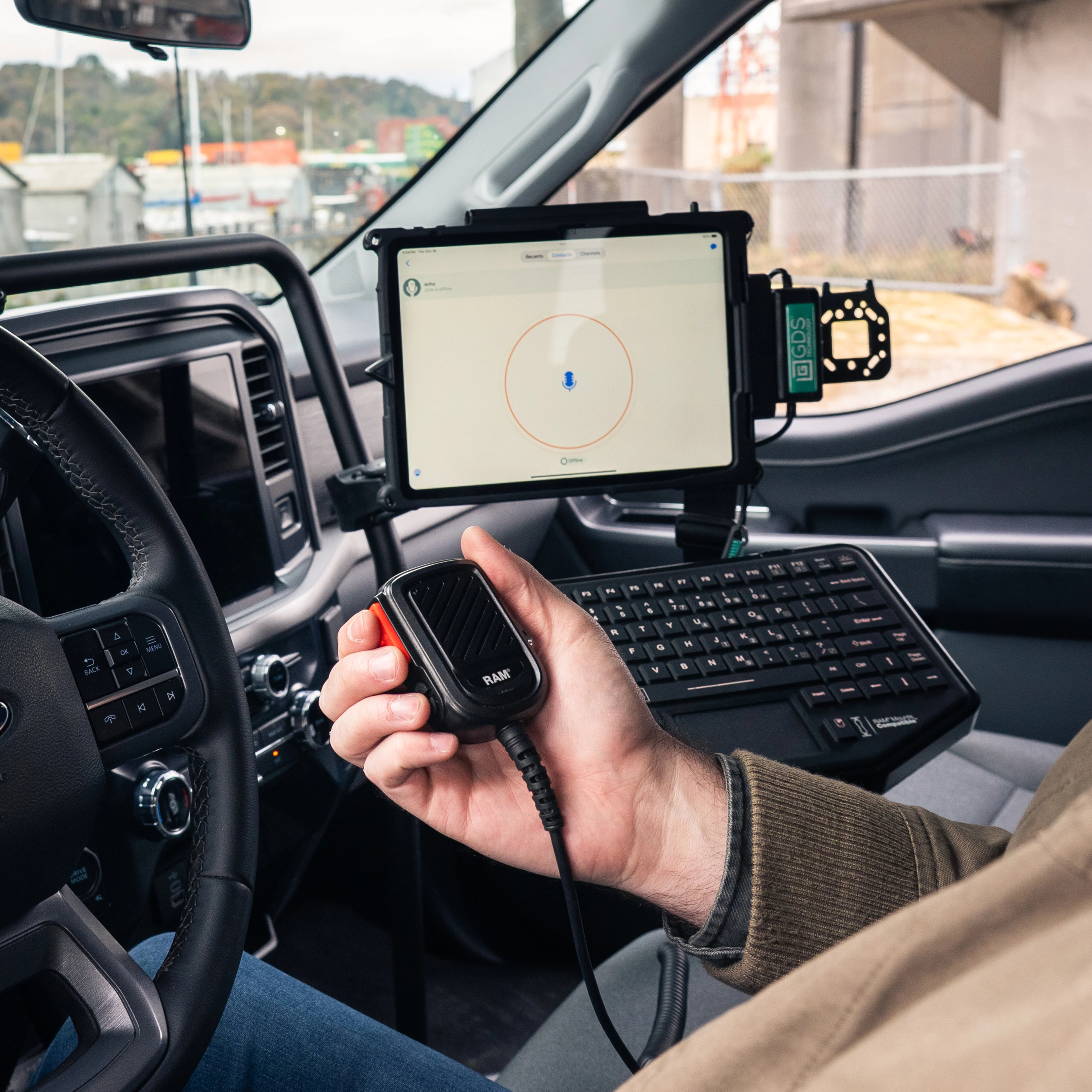 RAM® Remote Speaker Mic with USB-C for ESChat - Image 3