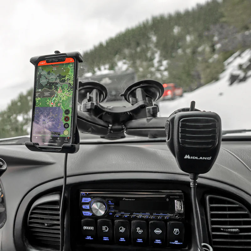 RAM® Twist-Lock™ Triple Suction Cup Double Ball Base - Image 4